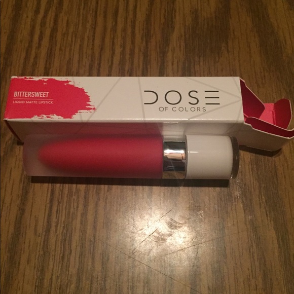 NWT makeup bundle - Picture 4 of 6